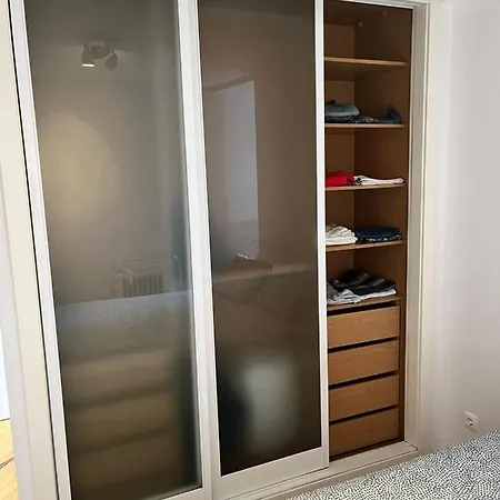 Central Apartment *